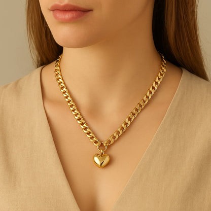 Power and Grace: Contrasting Link Necklace with Heart Charm