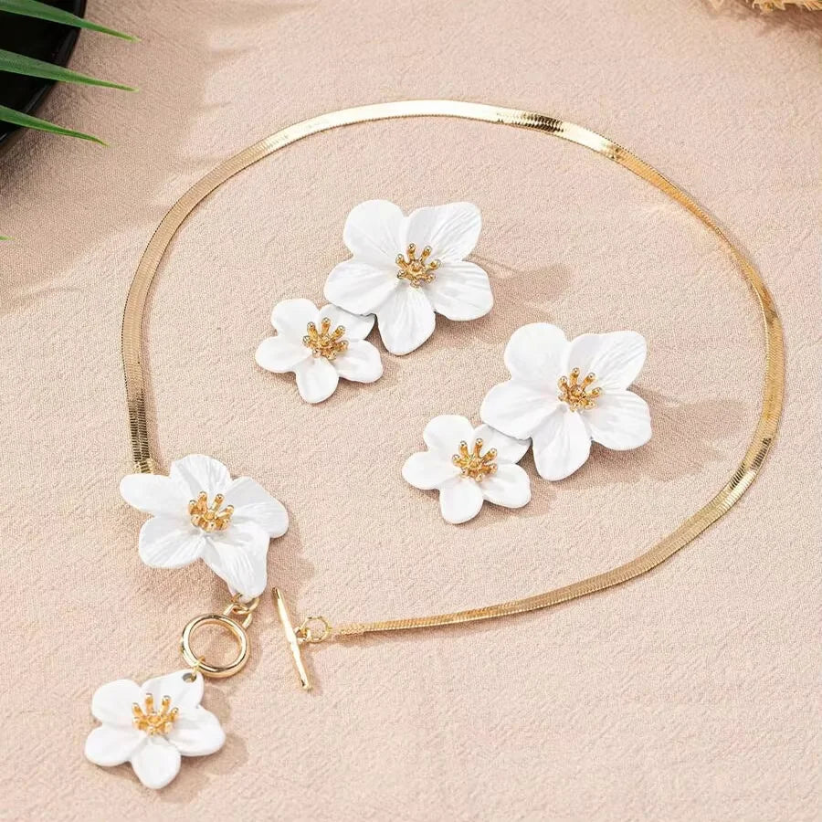 Petals by the Shore Necklace Earrings Set
