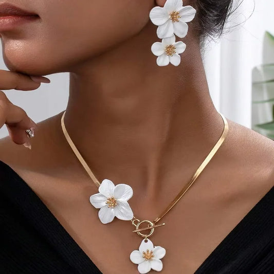 Petals by the Shore Necklace Earrings Set
