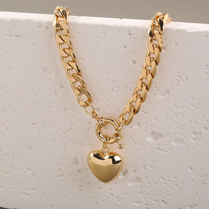 Power and Grace: Contrasting Link Necklace with Heart Charm