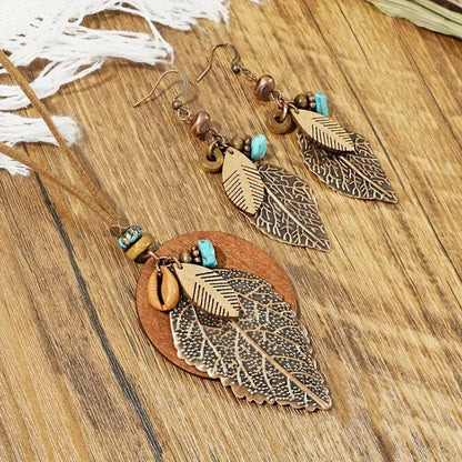 Boho Leaf Charm Jewelry Set – Nature-Inspired Necklace & Earrings