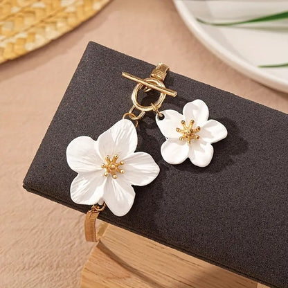 Petals by the Shore Anklet